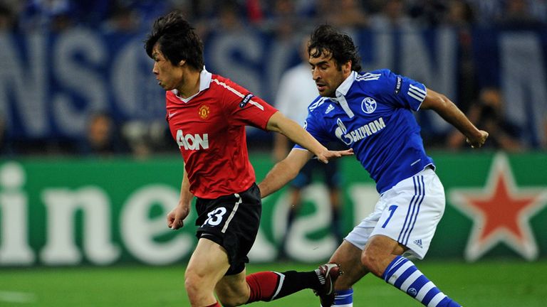 Schalke striker Raul does not see much of the ball in the first half