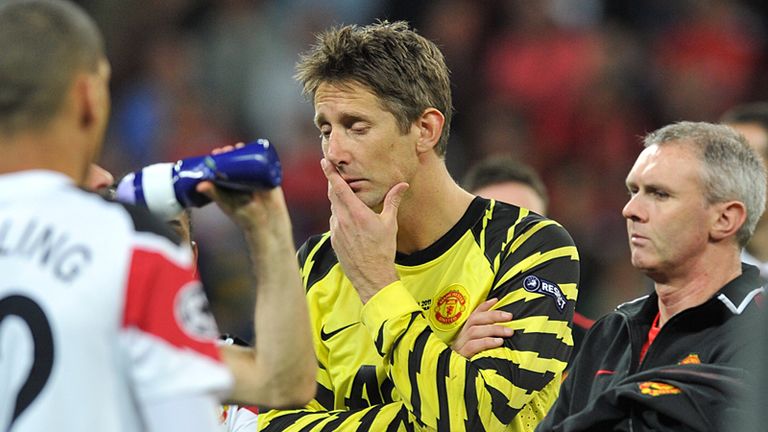 No dream finish for Van der Sar in the final game of his career