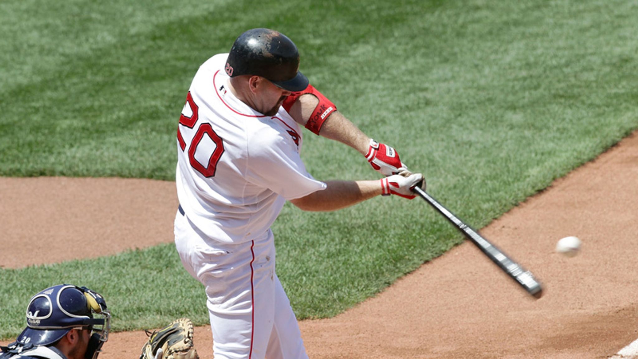 Photo: Boston Red Sox Kevin Youkilis hits a 2-run homer at Yankee