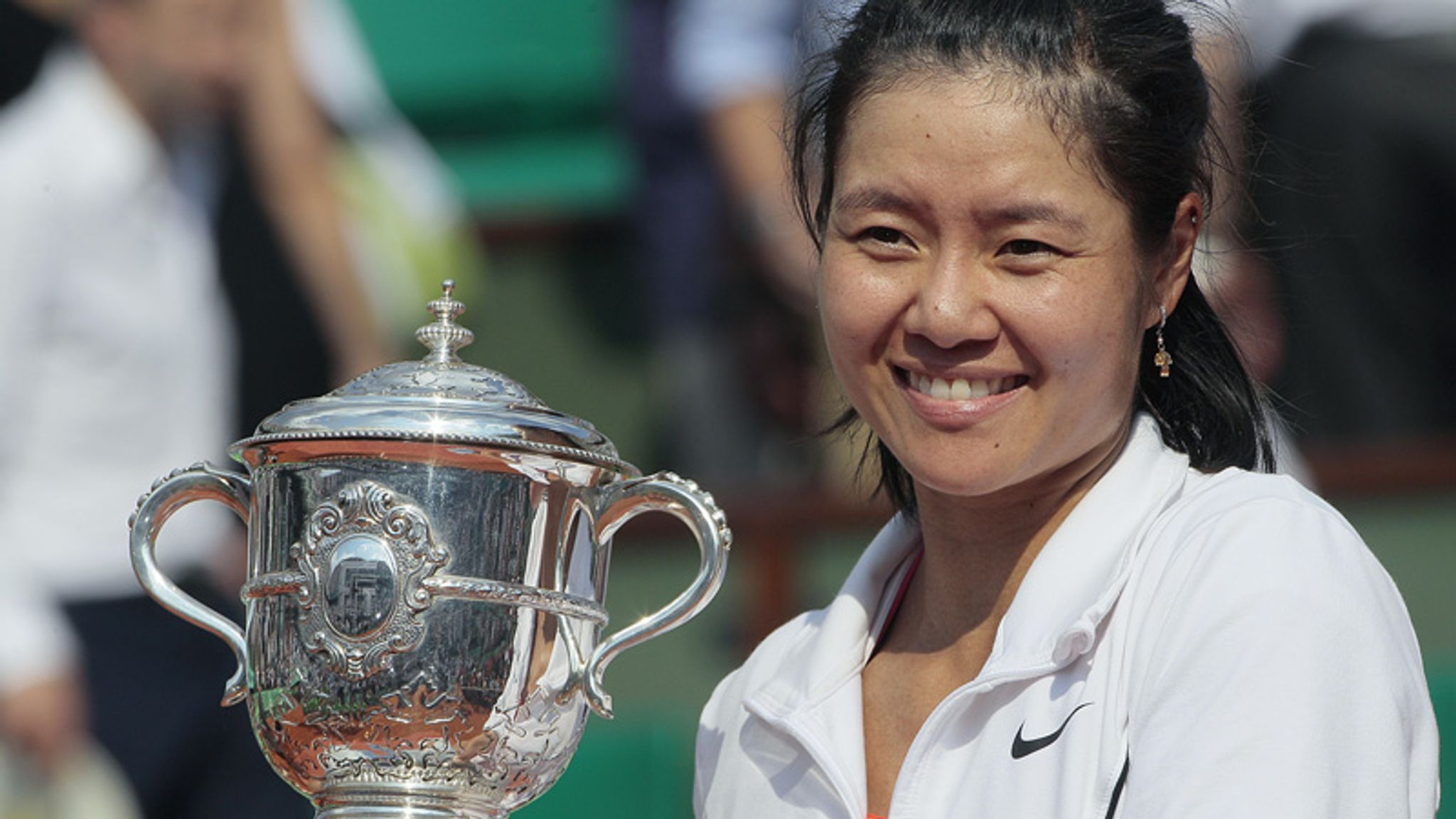 Ли на 100. Coupe Suzanne Lenglen.