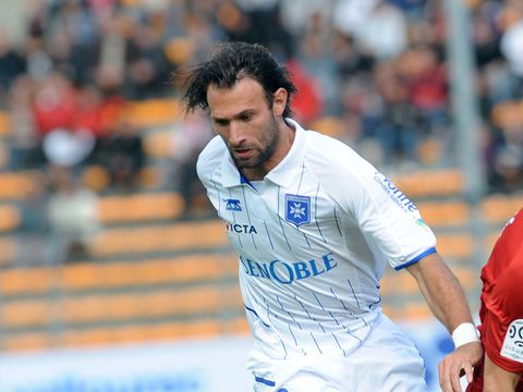 Image of Hengbart: Also claims interest from Werder Bremen and Hannover