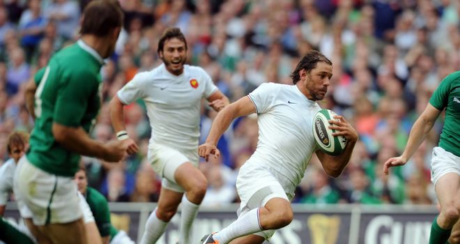 Cedric Heyman scores for France