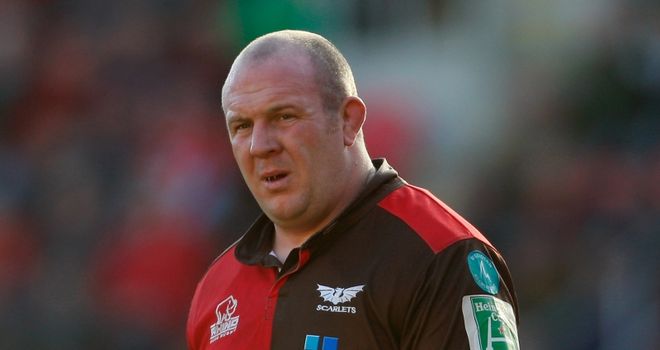 Iestyn Thomas will lead the Scarlets