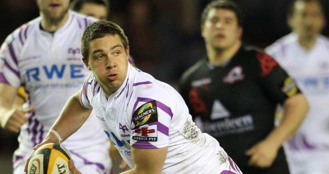 Rhys Webb: breakaway try