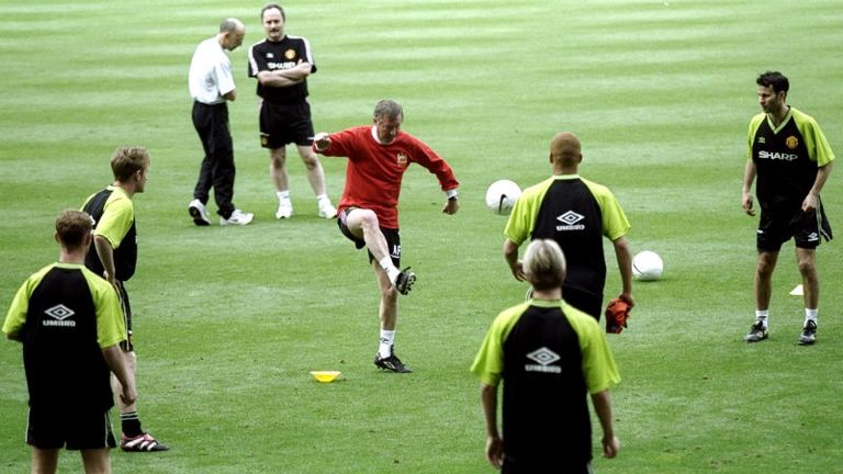 After guiding United to their first European Cup final in 31 years, Fergie gets his players warmed up for their clash with Bayern Munich at the Camp Nou.