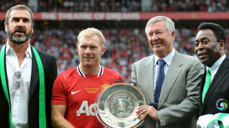 Pele and United legend Eric Cantona faced Sir Alex as their New York Cosmos side faced the Reds for Paul Scholes' testimonial match.