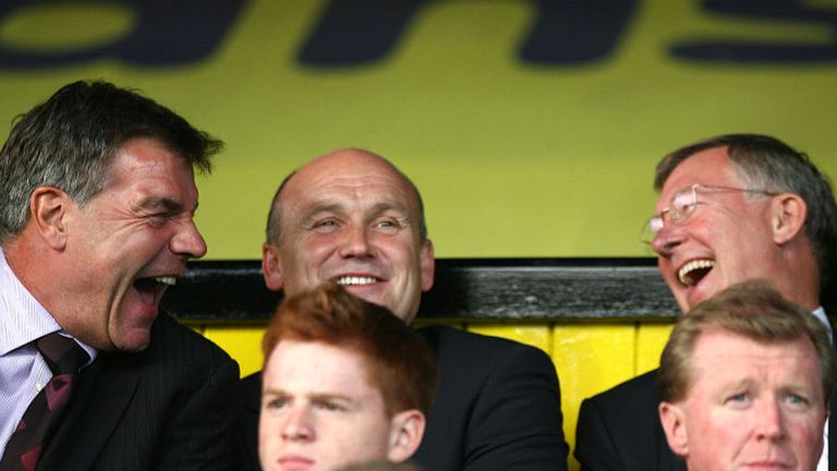 Fergie shares a laugh with Big Sam and Mike Phelan, but Steve McClaren looks like he didn't get it.