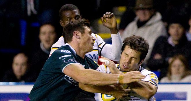 Adam Thompstone tangles with Hugo Southwell