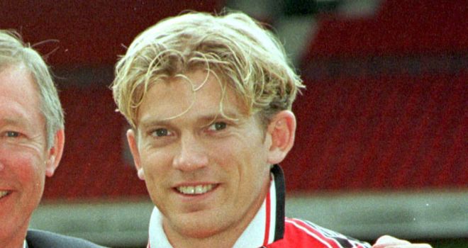 Jesper Blomqvist, who played for United from 1998 to 2001, has given Lindelof his backing