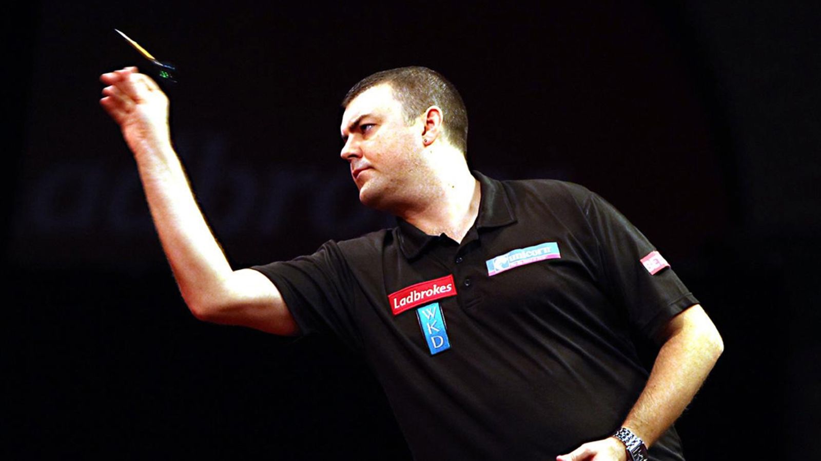 Kim Huybrechts Bulls Darts : Newton bags Speedy success ...