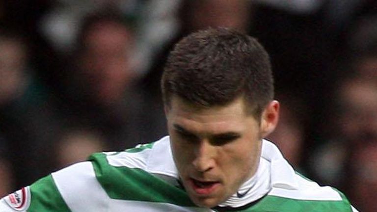 Gary Hooper: Keen to commit long-term future to Celtic