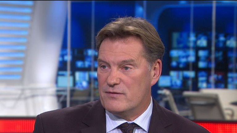 Hoddle: England should progress