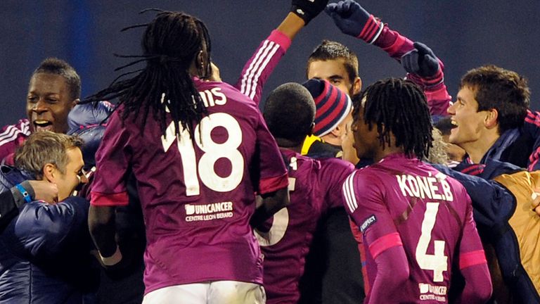 Lyon claimed a 7-1 victory over Dinamo Zagreb to book their place in the last 16 of the Champions League