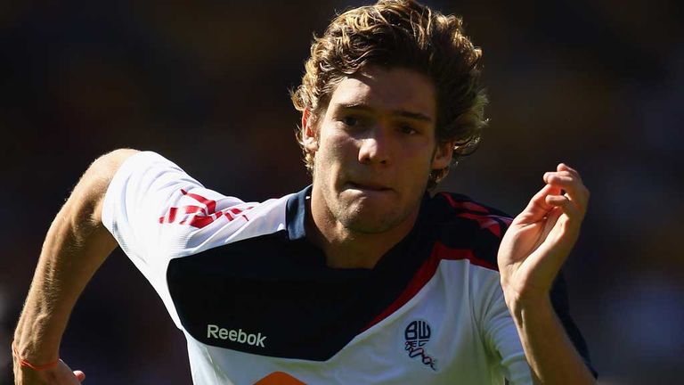 Marcos Alonso: Ruled out for six week as he requires surgery on a new foot injury
