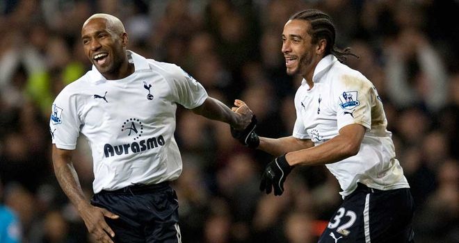 Jermain Defoe: Confident Tottenham can pile more pressure on Arsenal this weekend