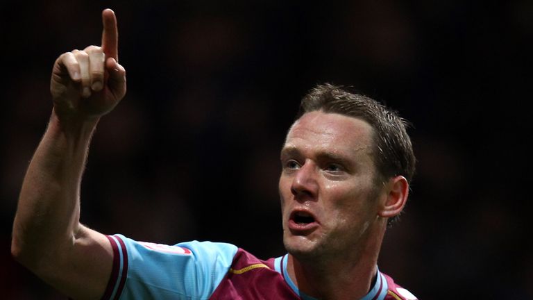 Kevin Nolan celebrates his winner against Coventry