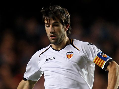 Image of David Albelda: Made an emotional Valencia exit