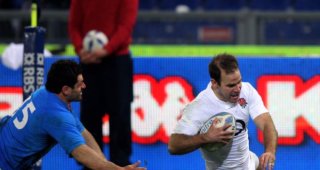 Charlie Hodgson: Second consecutive game with a try from a charge-down