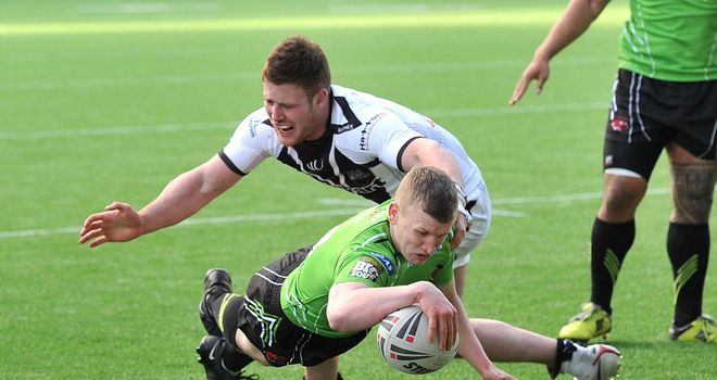 Gareth Owen scores for Salford