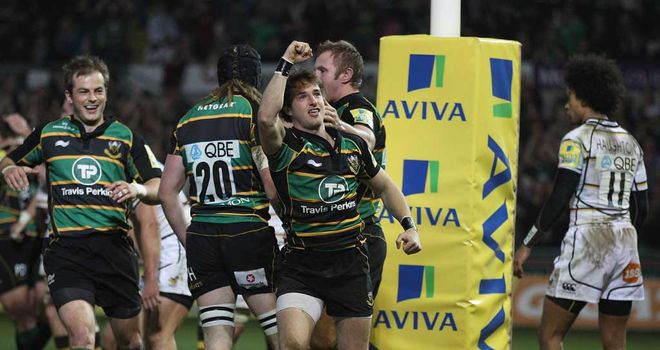 Fourth try for Saints: Martin Roberts