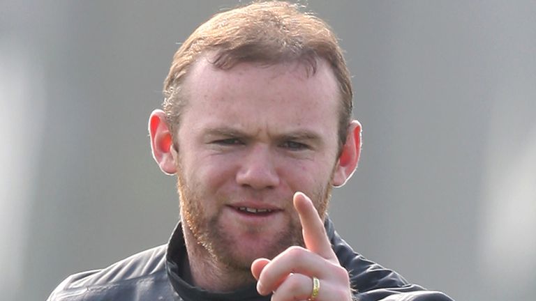 Wayne Rooney: Relishing trying to beat City to title