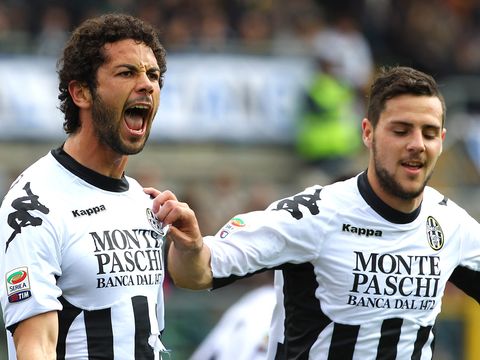 Image of Marcelo Larrondo (l): Fiorentina loan move