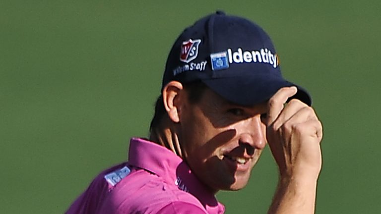 Harrington runs into form