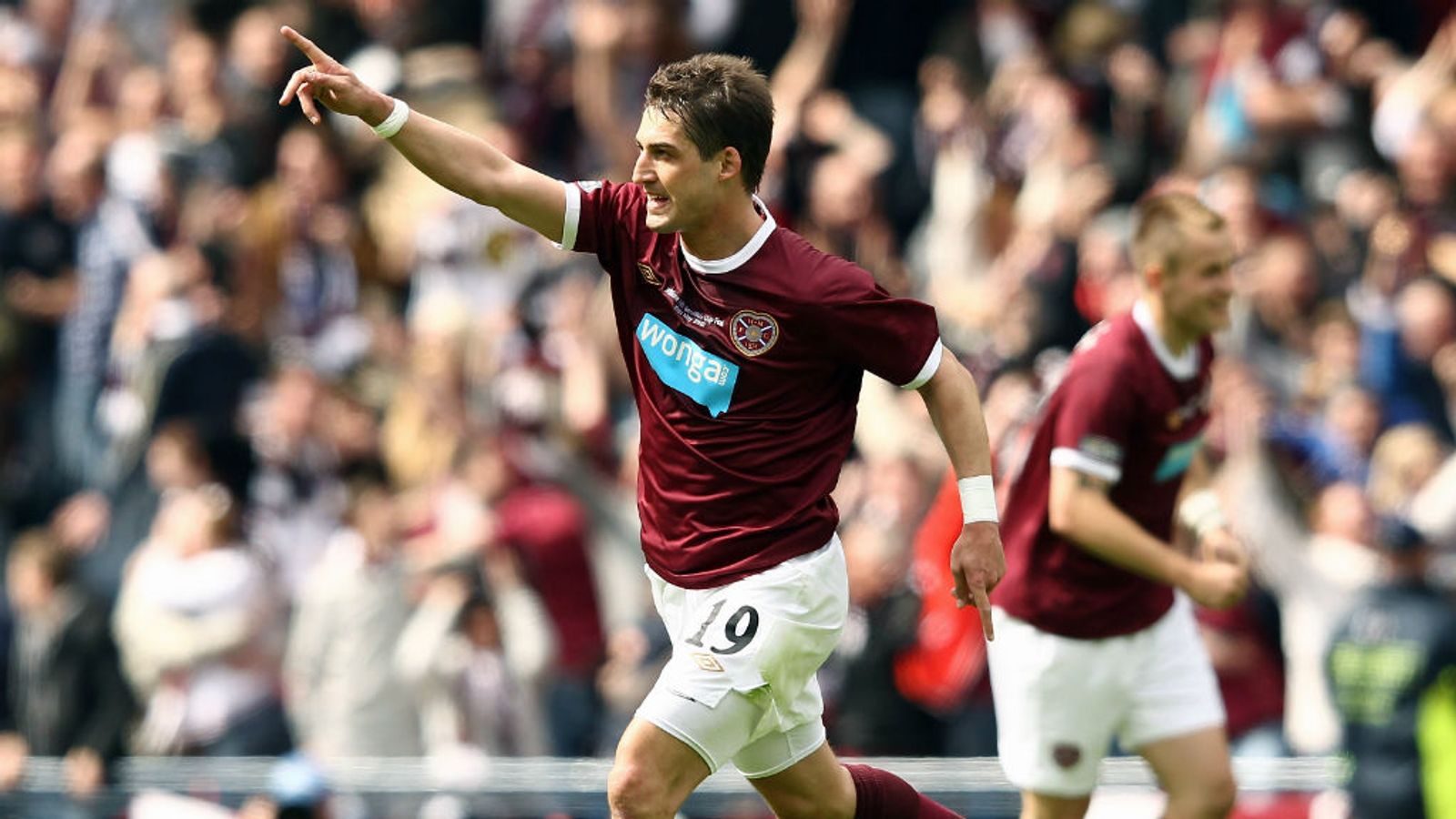 Hibernian 1 - 5 Hearts - Match Report & Highlights