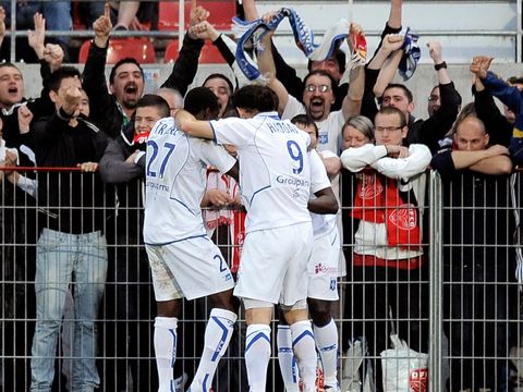 Image of Delvin Ndinga: The Congo midfielder joins Greek champions Olympiakos