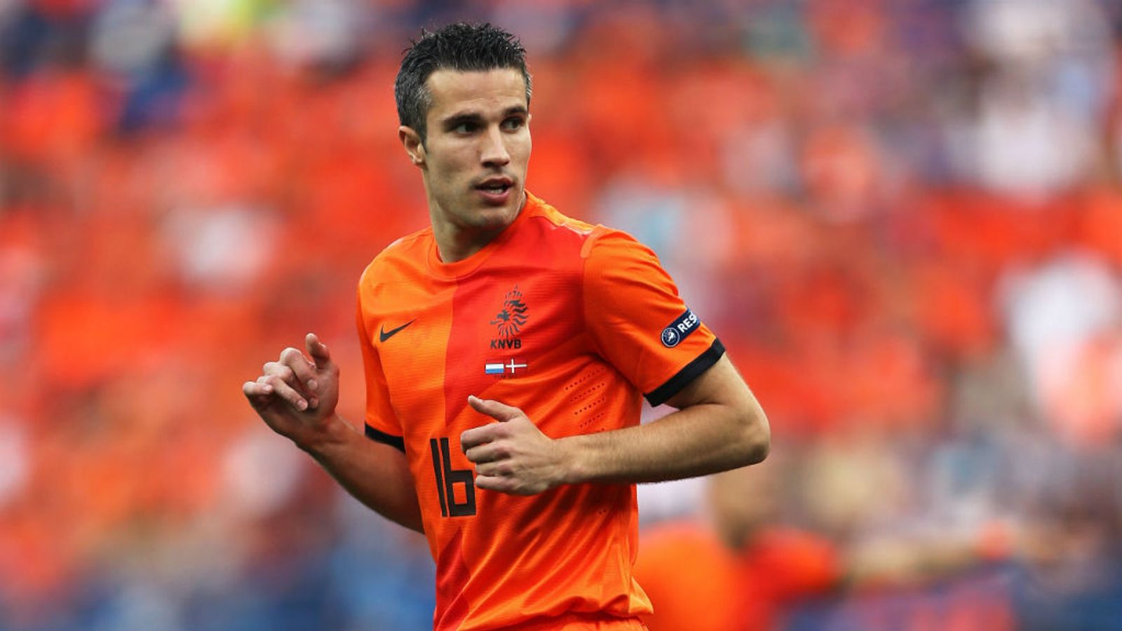 Robin van Persie ready to challenge to reclaim his place in the Holland
