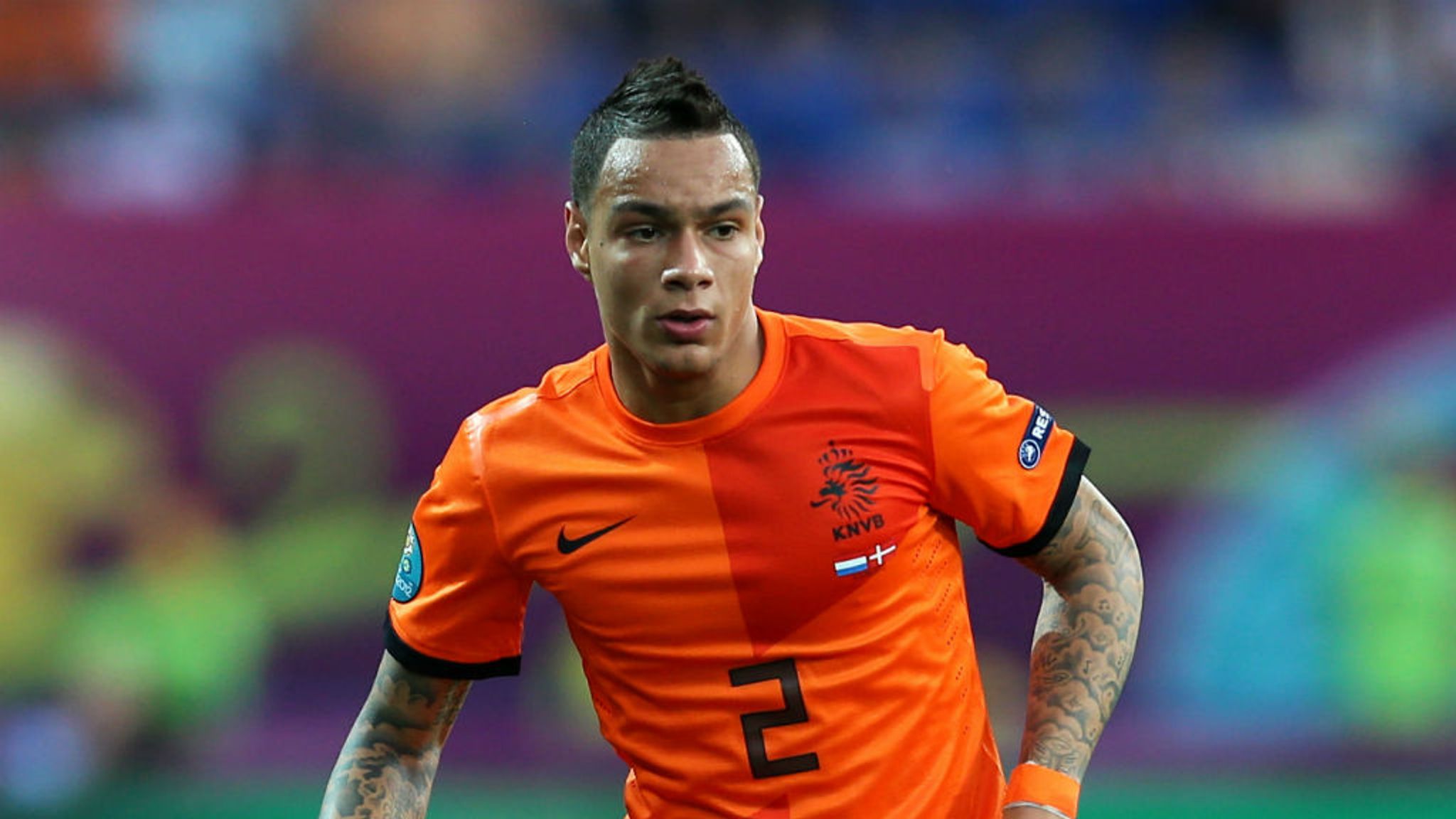 Van der Wiel next in for PSG, Football News