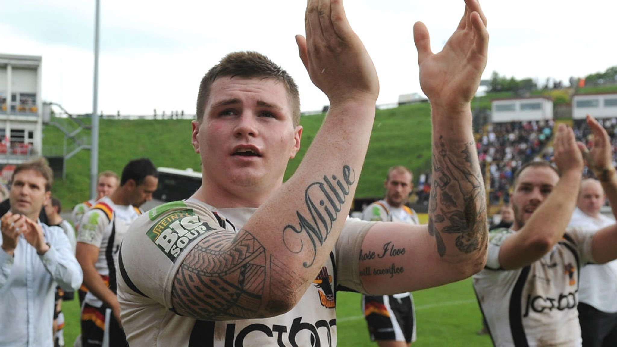 Highly-rated tennager John Bateman signs new three-year deal with ...