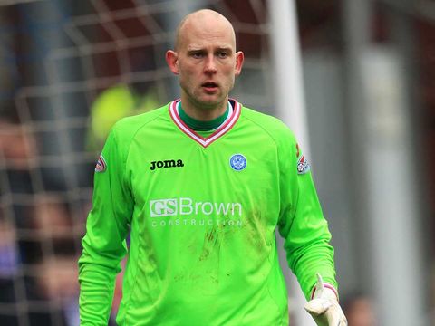 Image of Peter Enckelman: Made one apperance during his short Hearts stint