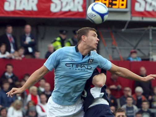 Edin-Dzeko-Limerick-Manchester-City_2807274.jpg