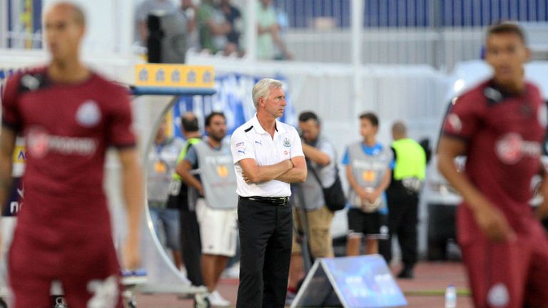 Newcastle manager Alan Pardew watches on as his side fall behind in the first half