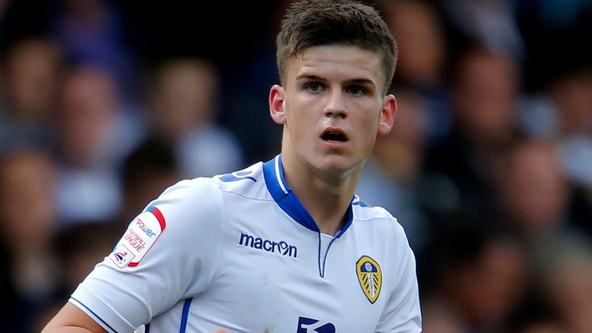 Leeds United defender Sam Byram agrees new deal with Championship club |  Football News | Sky Sports