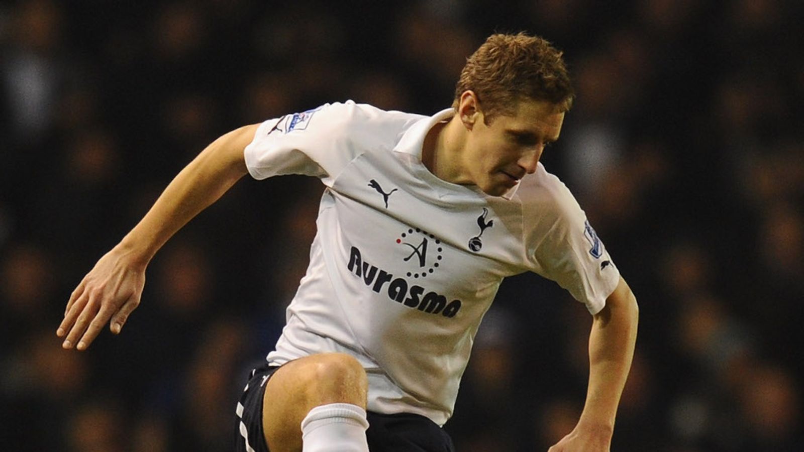 Michael Dawson says Tottenham fans have role to play in Manchester City game Football News
