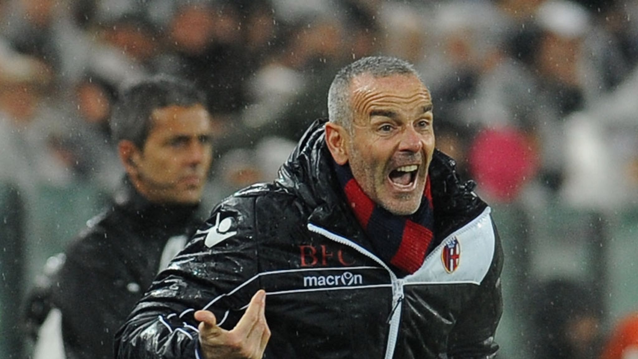 Bologna coach Stefano Pioli will remain in charge of the Serie A club for  another year | Football News | Sky Sports