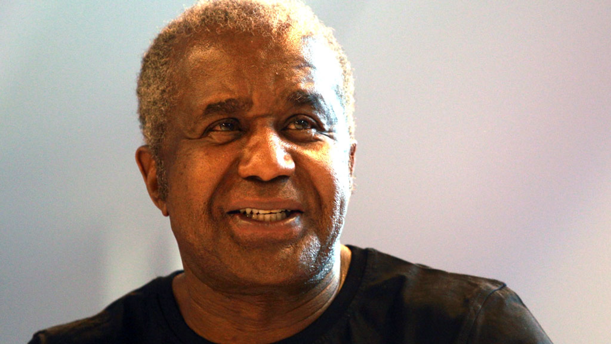 Emanuel Steward. Эммануэль стюард тренер. Michael Emanuel фото. Эммануэль Стюарт о майке Тайсоне.