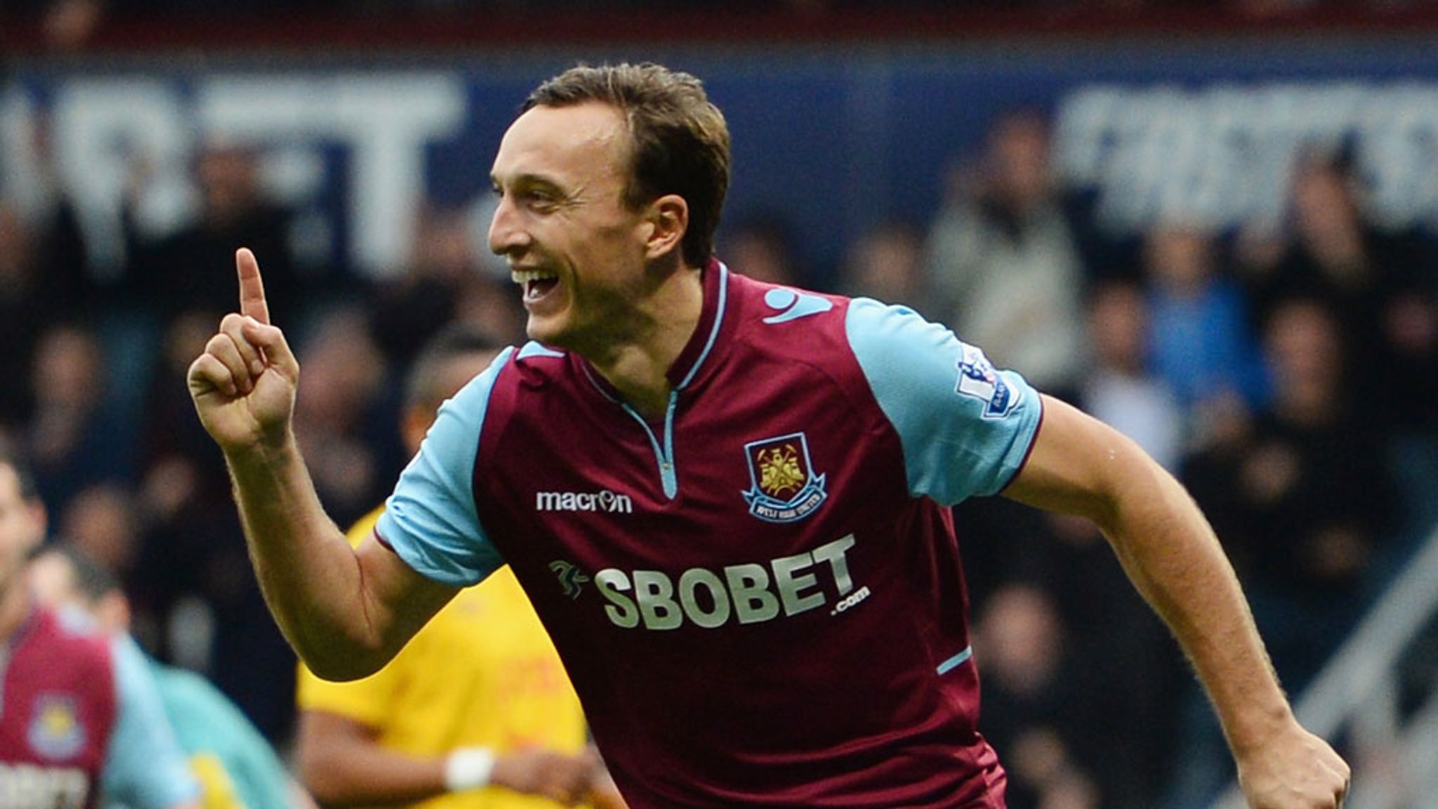 Mark Noble warns West Ham's defence need to be fired up for FA Cup visit by Manchester United