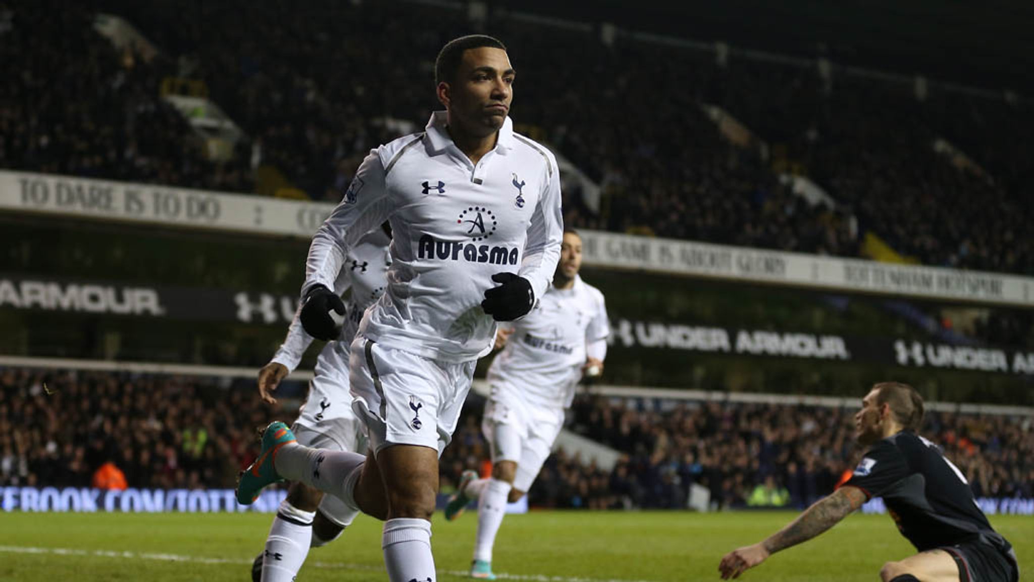 Tottenham boss Andre Villas-Boas hails Aaron Lennon after victory over Reading | Football News | Sky Sports
