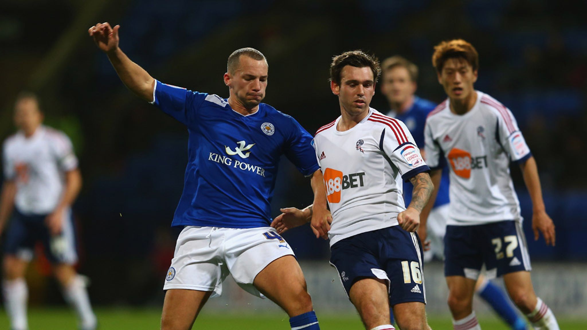 goalkeepers adam bogdan and kasper schmeichel shine as bolton and leicester draw 0 0 football news sky sports