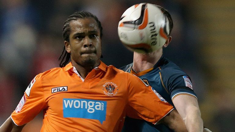 Nathan Delfouneso: Second Blackpool loan spell for Villa striker