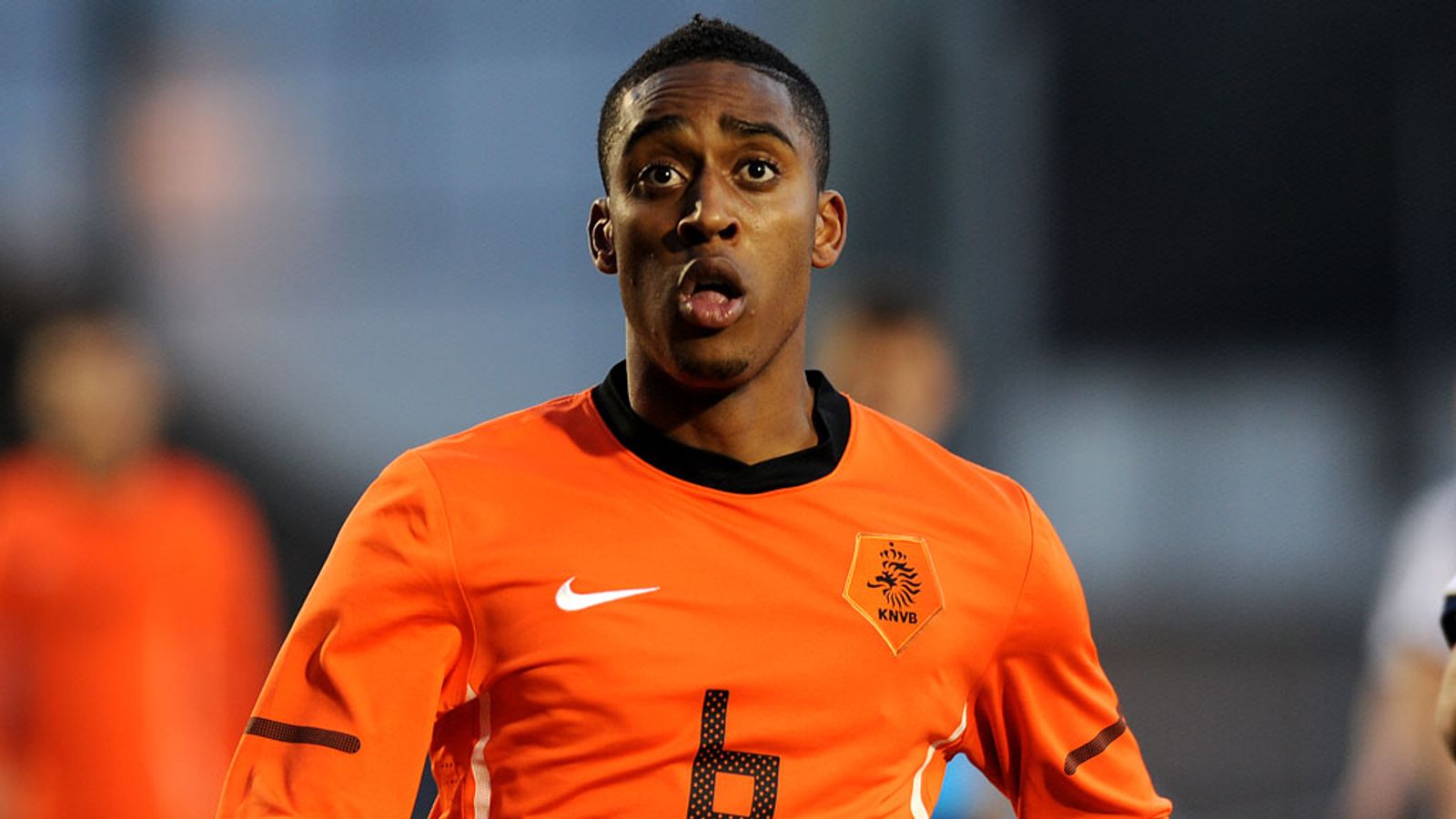 Transfer News Everton to sign Leroy Fer from FC Twente Football News