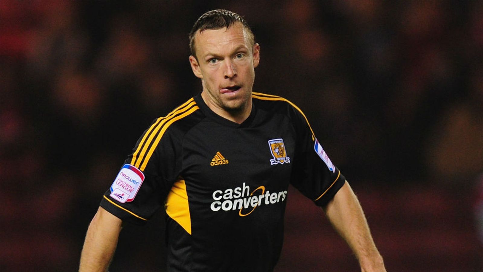 Hull City midfielder Paul McKenna to link up with Fleetwood Town ...