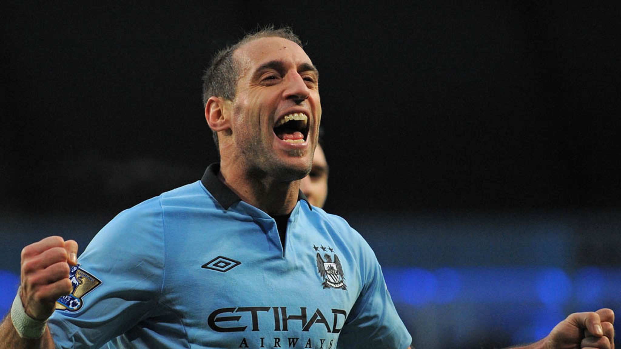 Pablo Zabaleta backs Manchester City to respond after Southampton defeat.