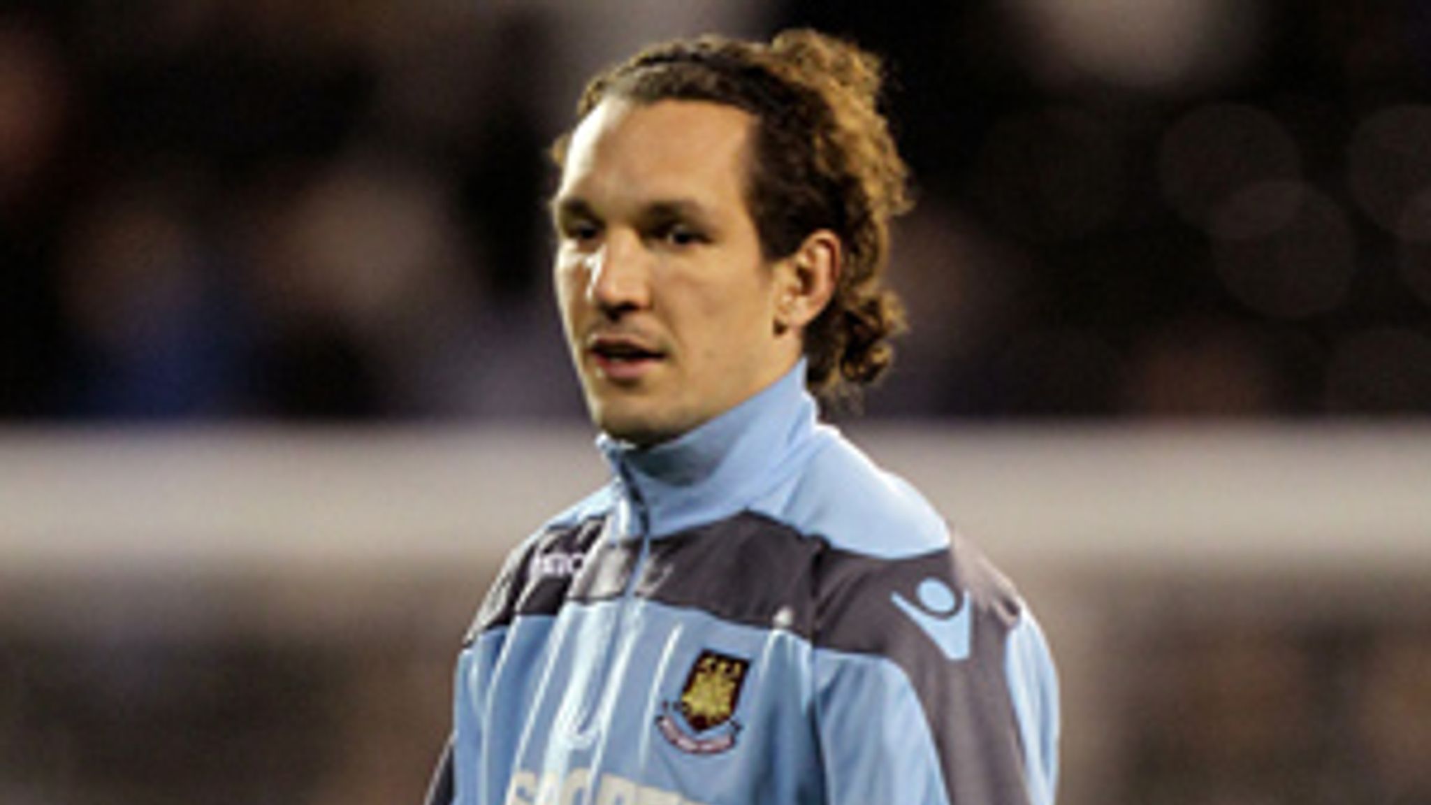 Emanuel Pogatetz: West Ham must not panic in attempt to ...