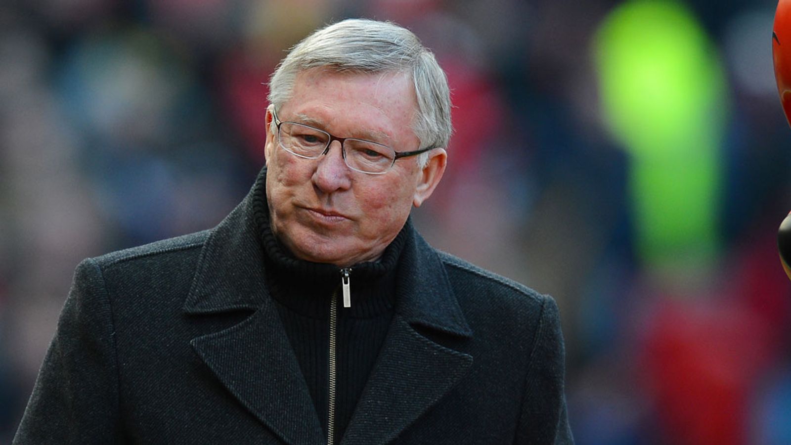 Manchester United manager Sir Alex Ferguson facing tough choices for