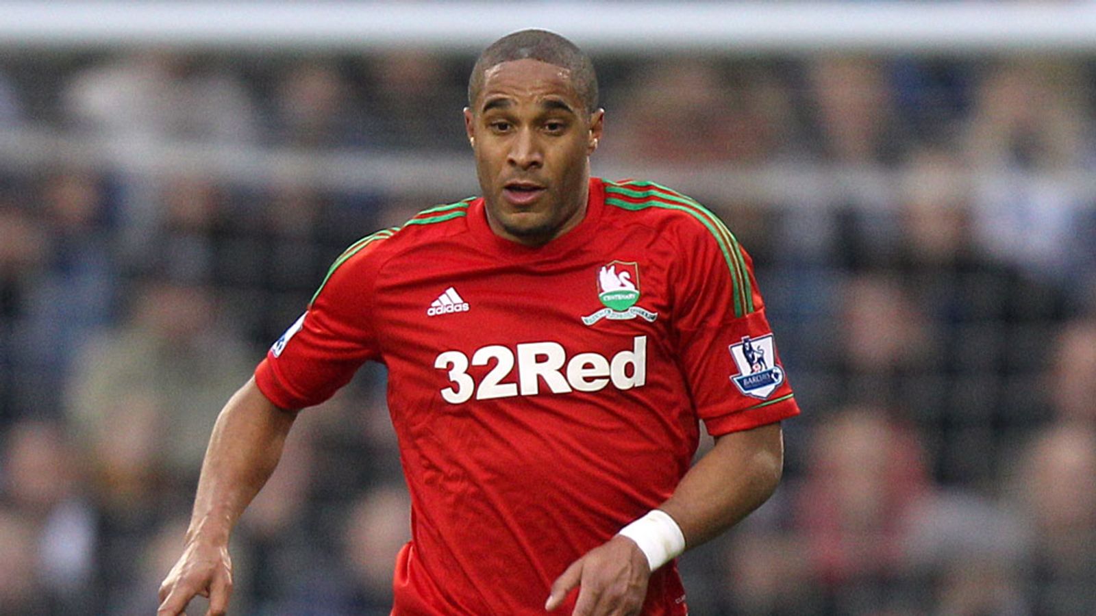 Swansea defender Ashley Williams keen to focus on Chelsea, not his