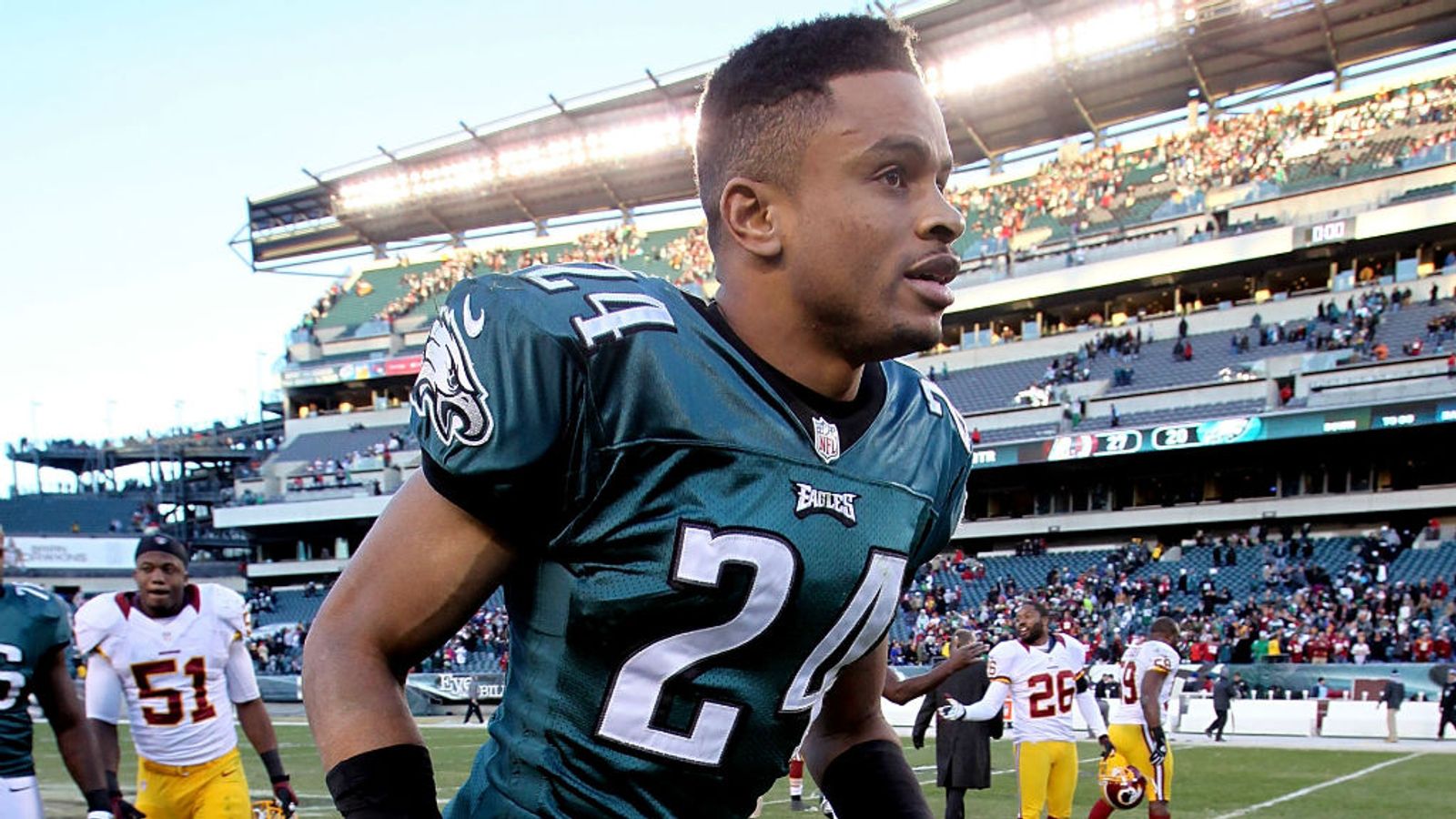 NFL Nnamdi Asomugha and Ryan Fitzpatrick released ahead of free agency